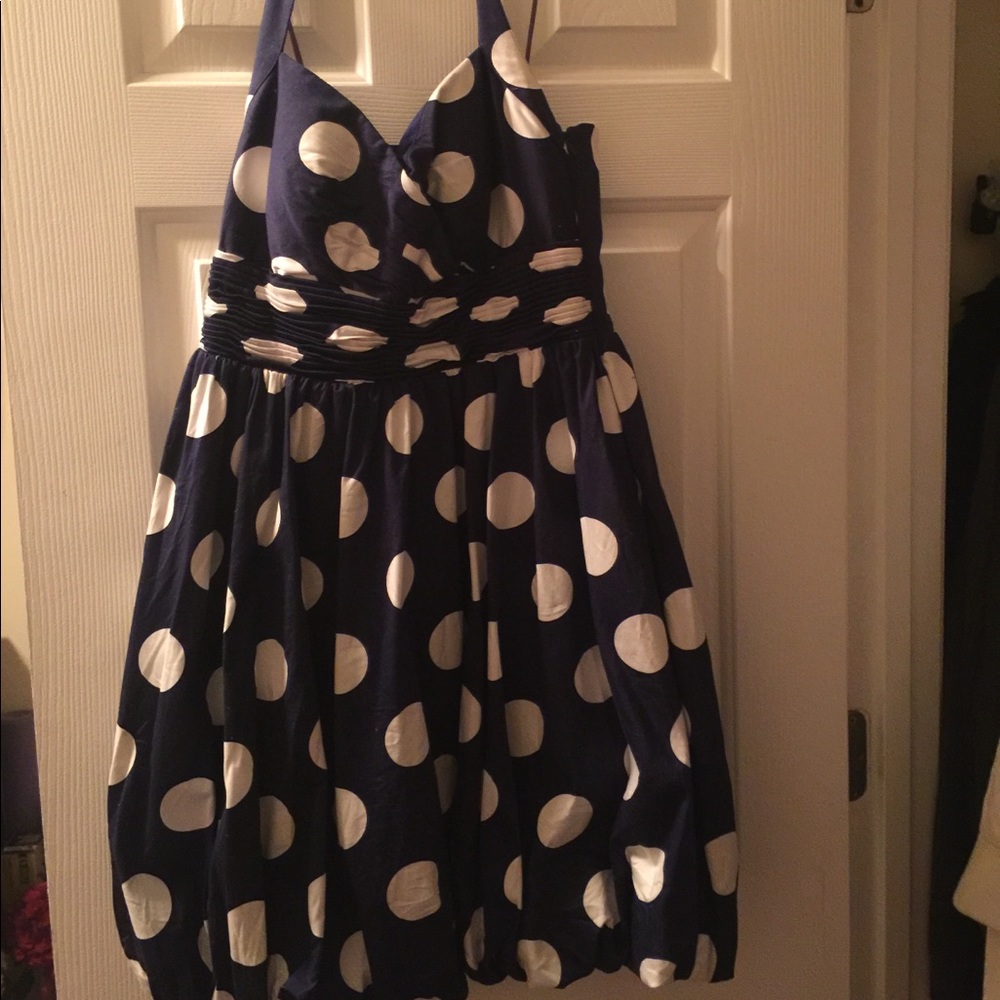 Jessica Simpson dress